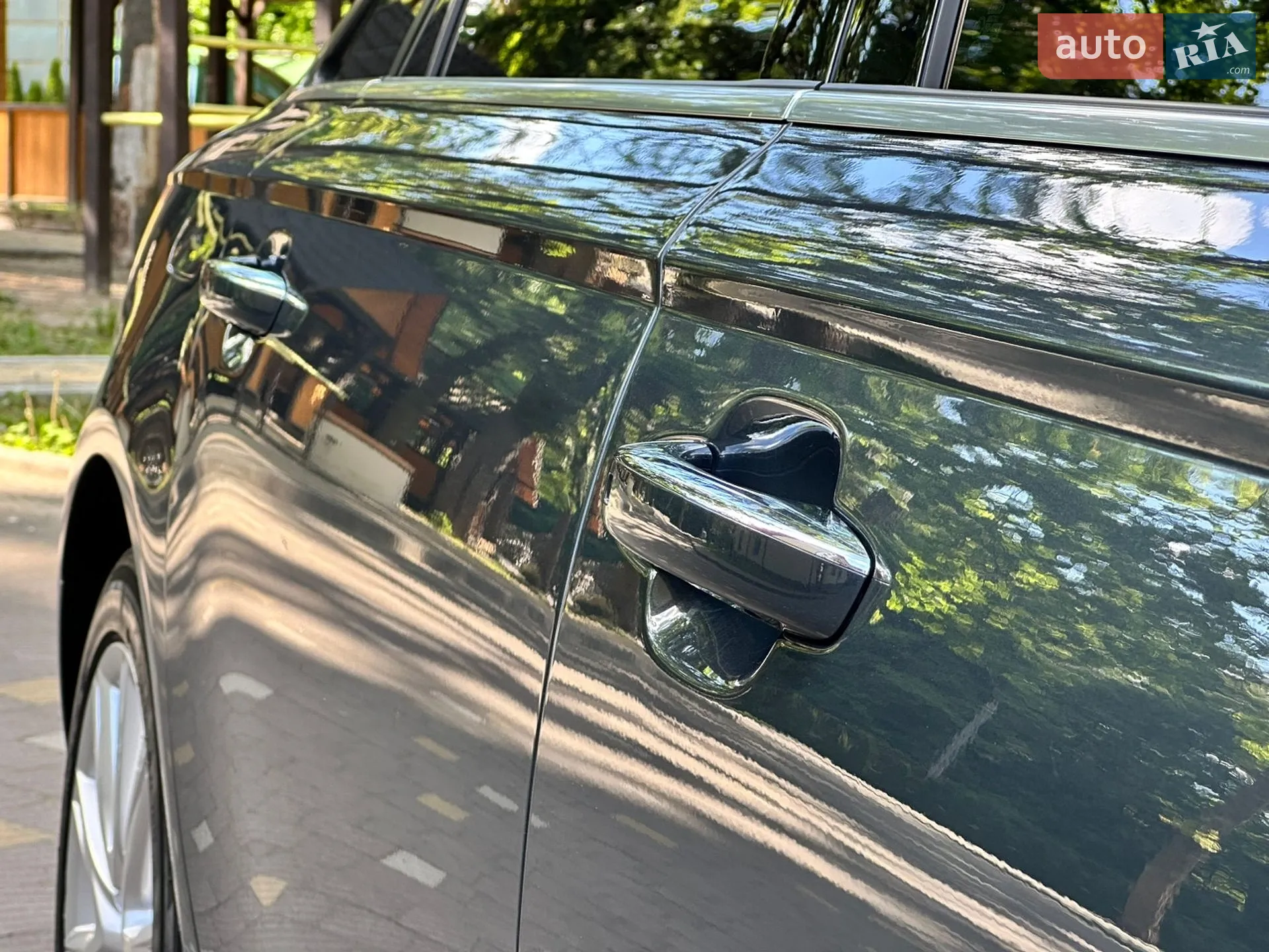 Audi A6 2014 VIN WAUDFAFC5FN033575 фото оголошення 46 з 190