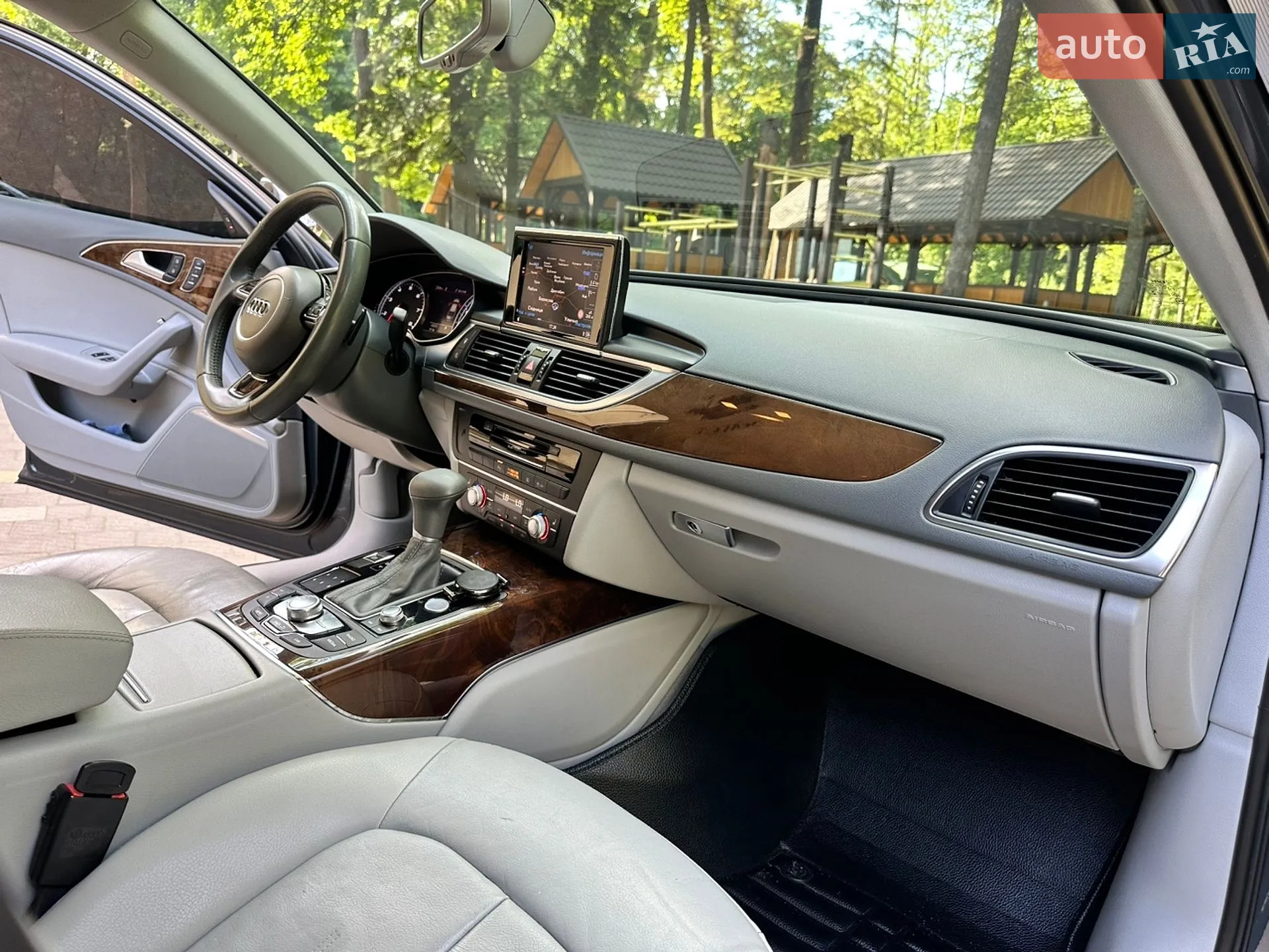 Audi A6 2014 VIN WAUDFAFC5FN033575 фото оголошення 103 з 190