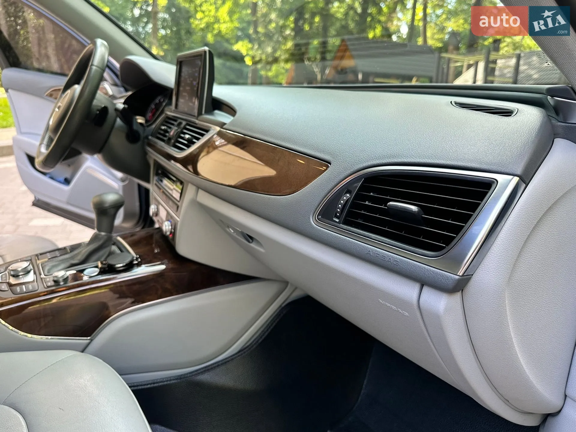 Audi A6 2014 VIN WAUDFAFC5FN033575 фото оголошення 110 з 190