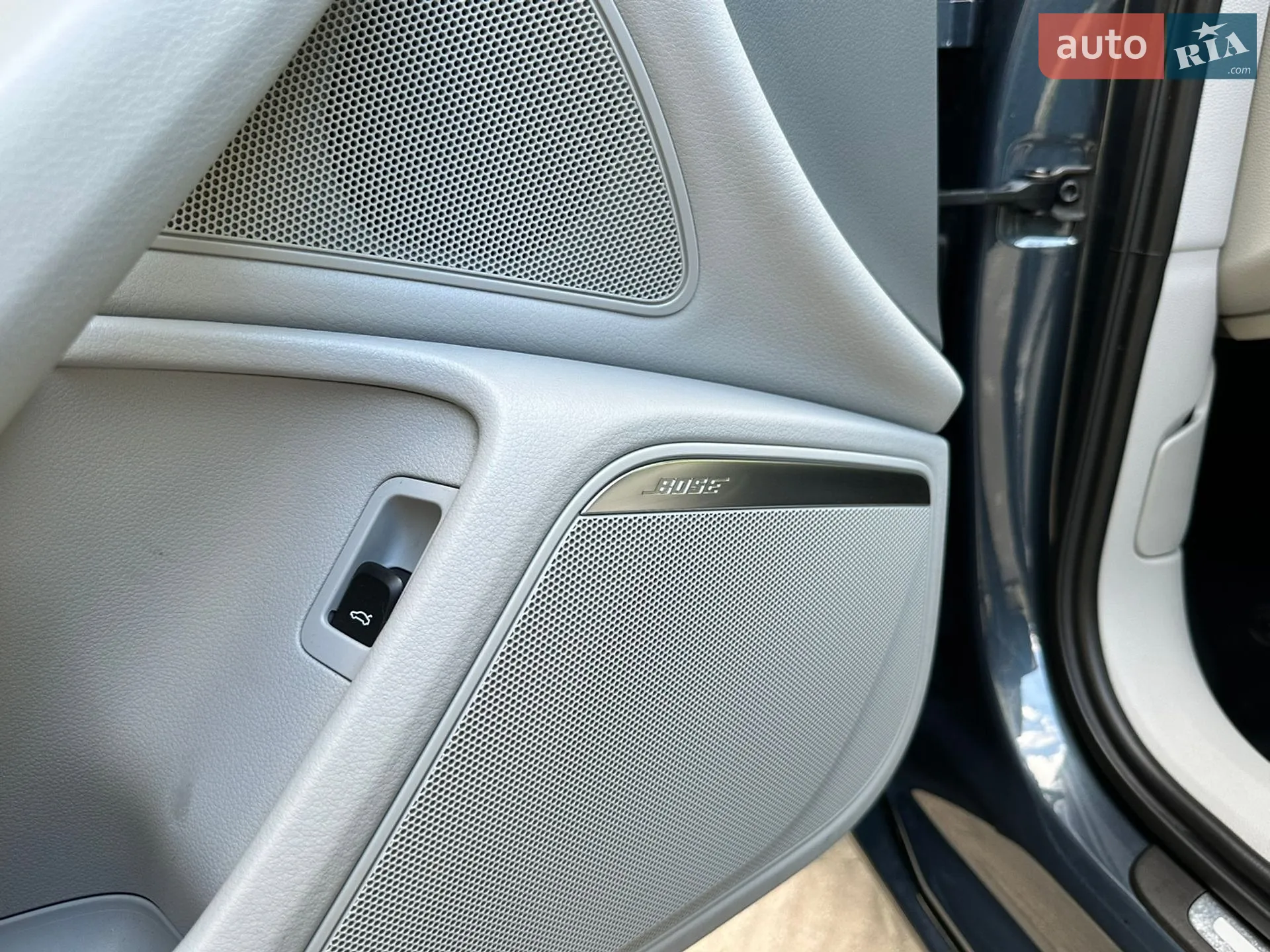 Audi A6 2014 VIN WAUDFAFC5FN033575 фото оголошення 117 з 190