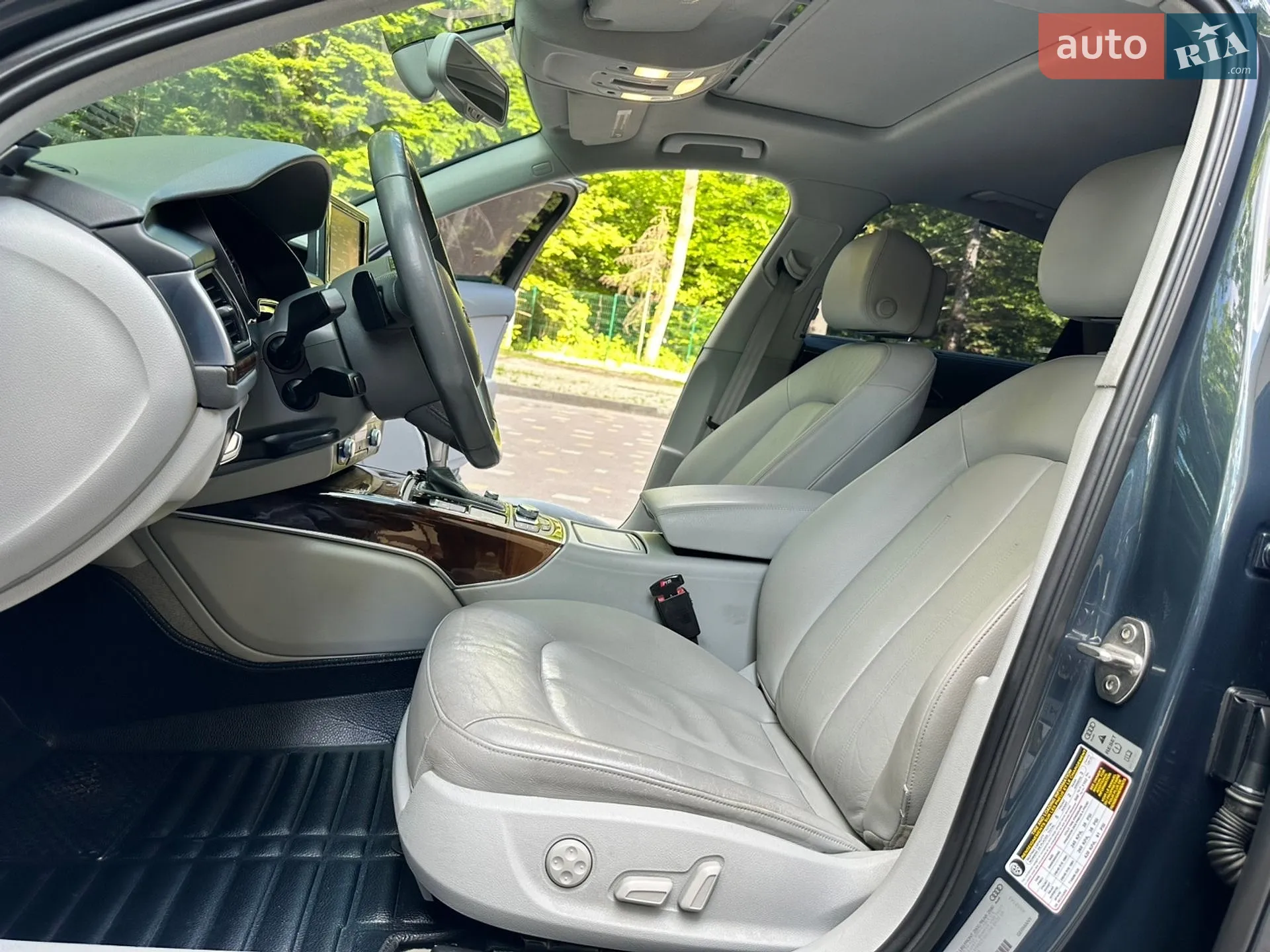 Audi A6 2014 VIN WAUDFAFC5FN033575 фото оголошення 118 з 190