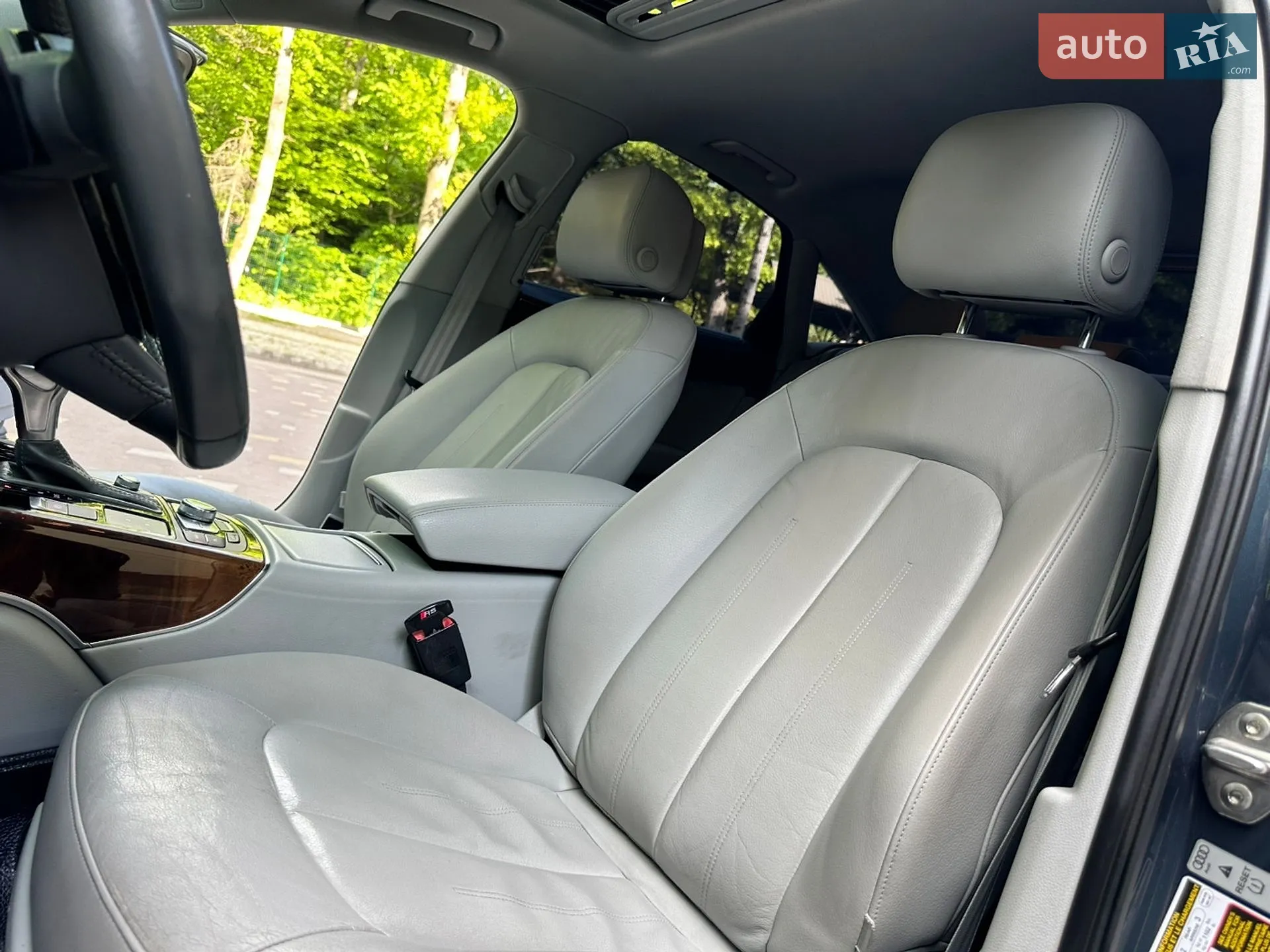 Audi A6 2014 VIN WAUDFAFC5FN033575 фото оголошення 123 з 190