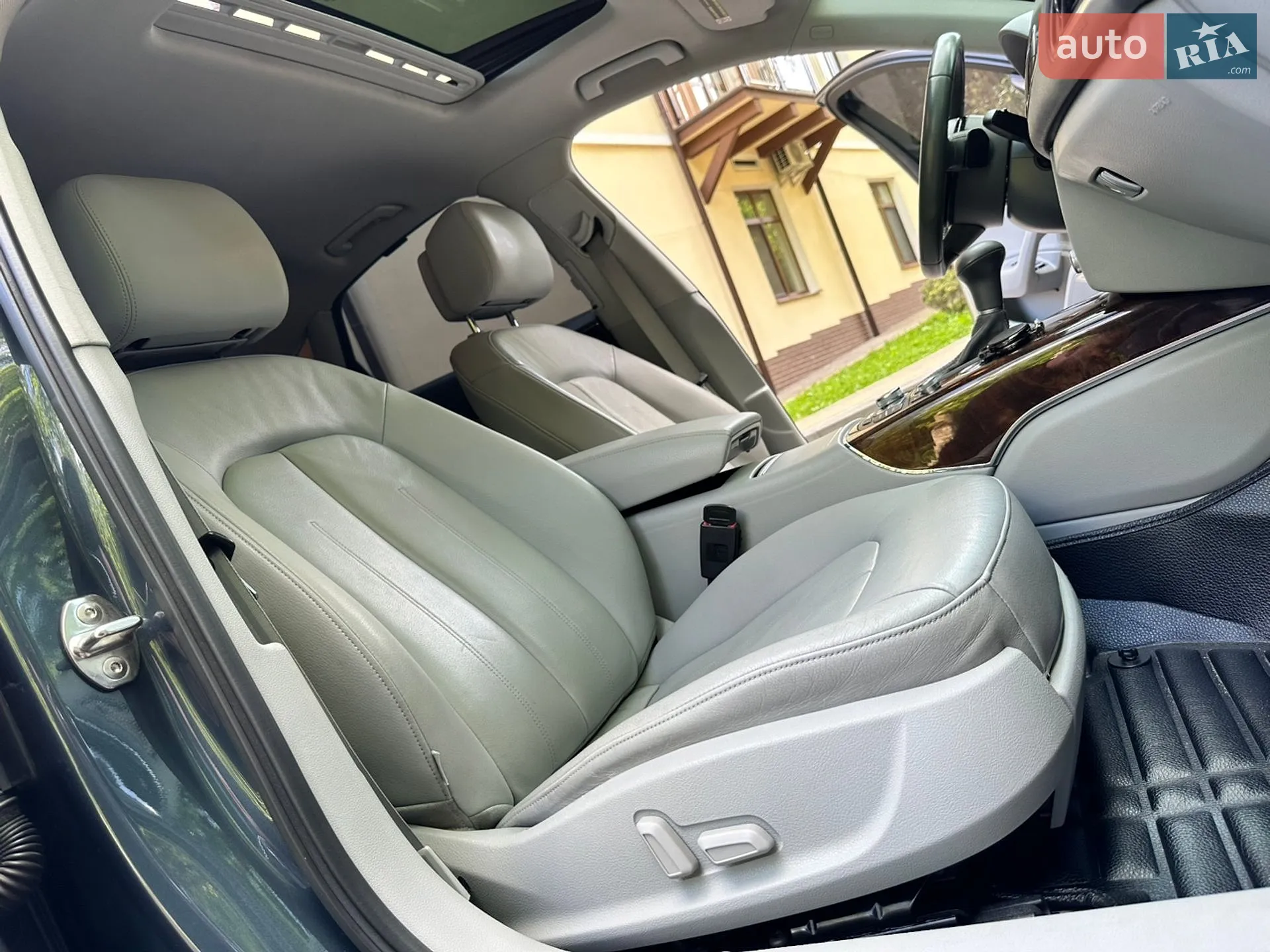 Audi A6 2014 VIN WAUDFAFC5FN033575 фото оголошення 131 з 190