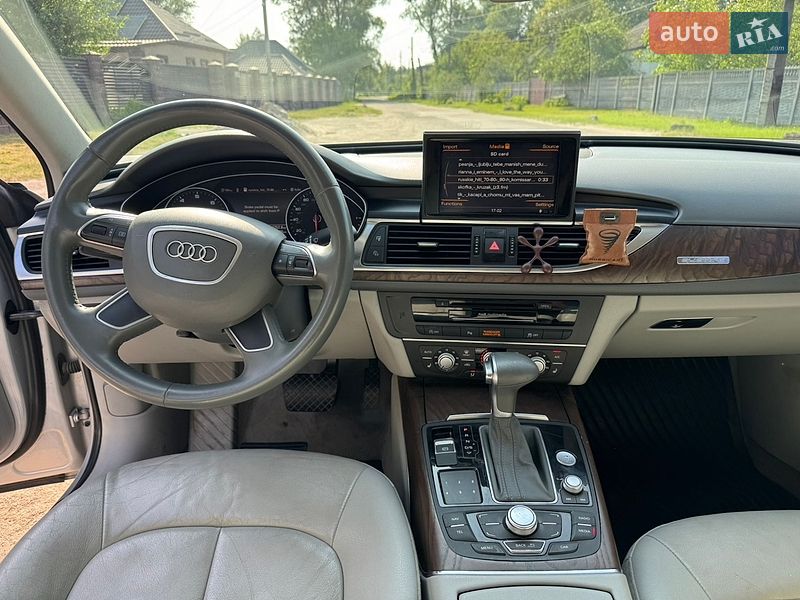 Седан Audi A6 2014 в Киеве