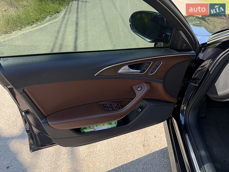 Седан Audi A6 2015 в Киеве