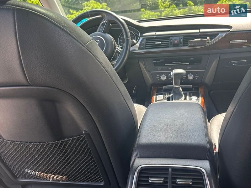 Седан Audi A6 2014 в Тернополі