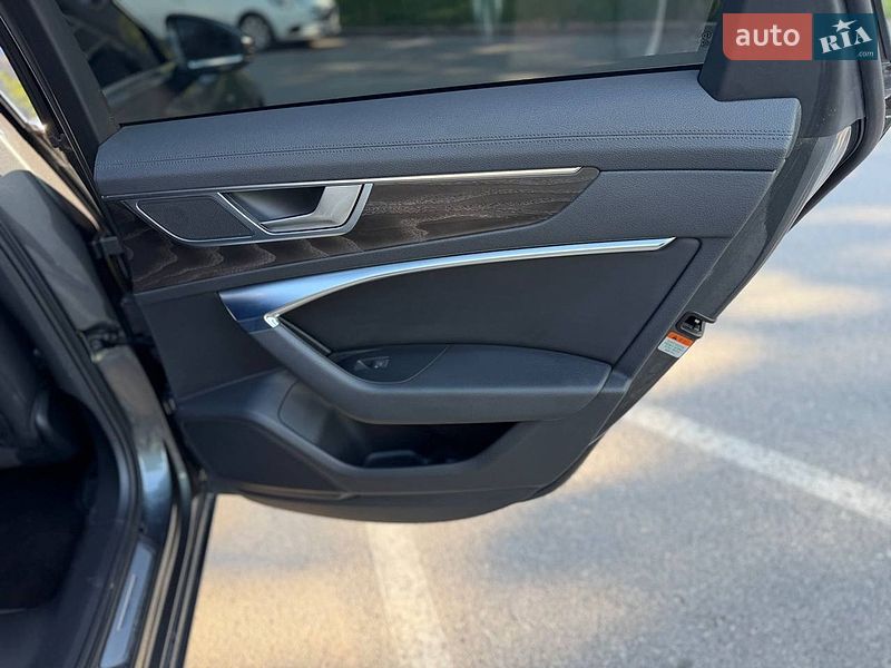 Седан Audi A6 2020 в Виннице