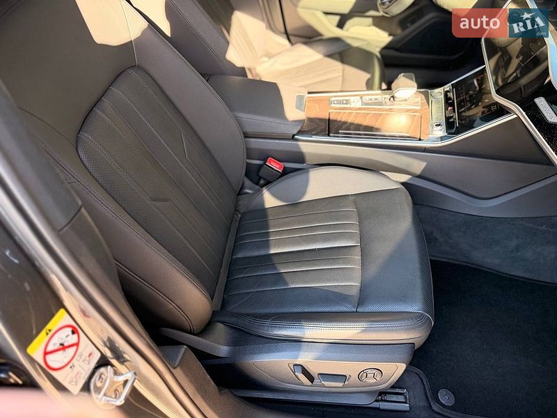 Седан Audi A6 2020 в Виннице