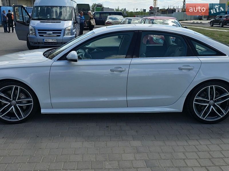 Седан Audi A6 2015 в Львове