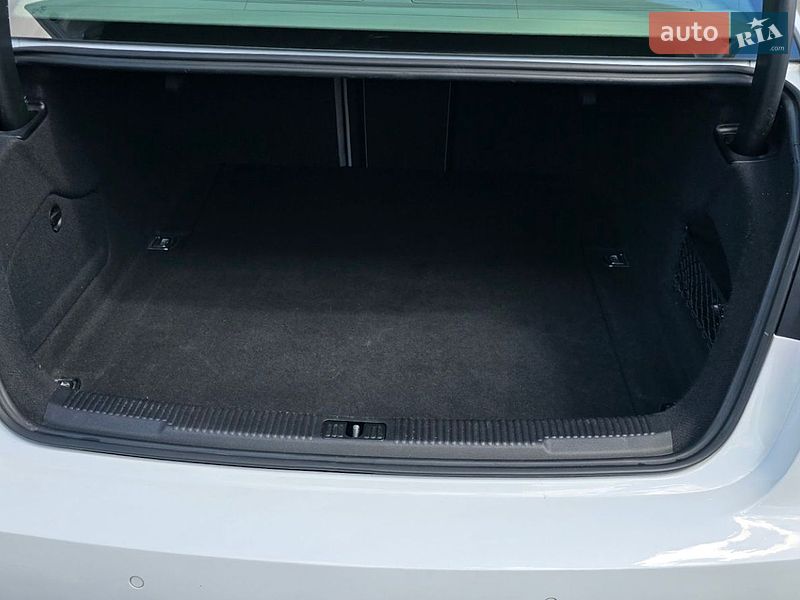 Седан Audi A6 2015 в Львові фото 35 Седан Audi A6 2015 в Львові