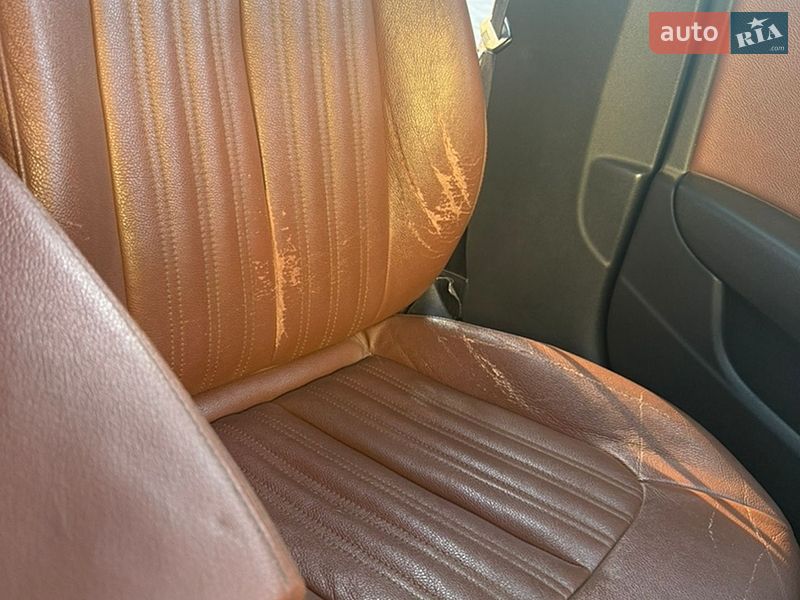 Седан Audi A6 2013 в Рівному