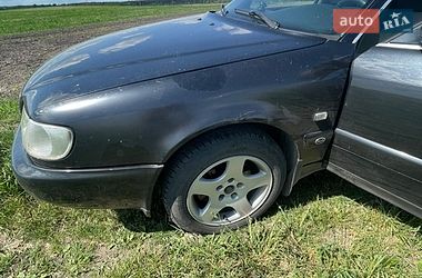Седан Audi A6 1997 в Жовкві