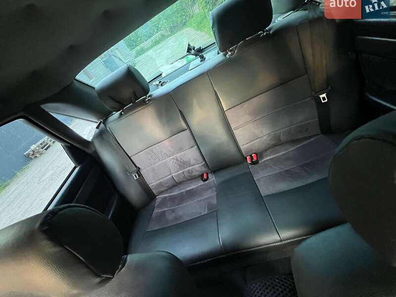 Седан Audi A6 1996 в Перемишлянах