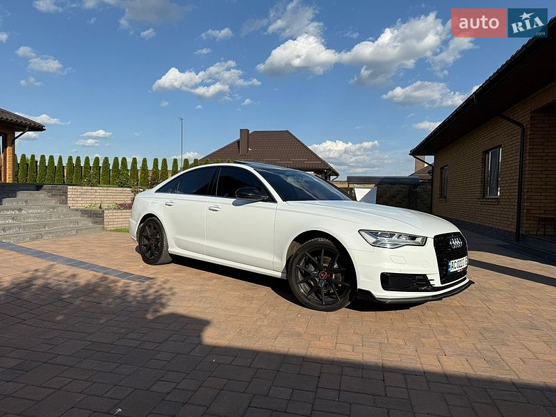 Седан Audi A6 2015 в Луцке