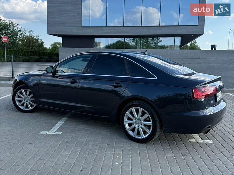 Седан Audi A6 2014 в Львове