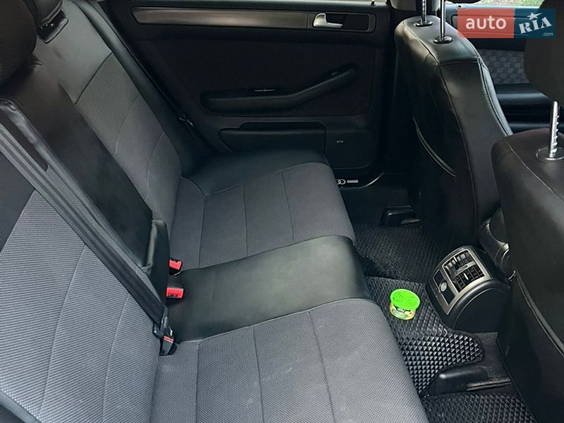 Универсал Audi A6 2002 в Виннице