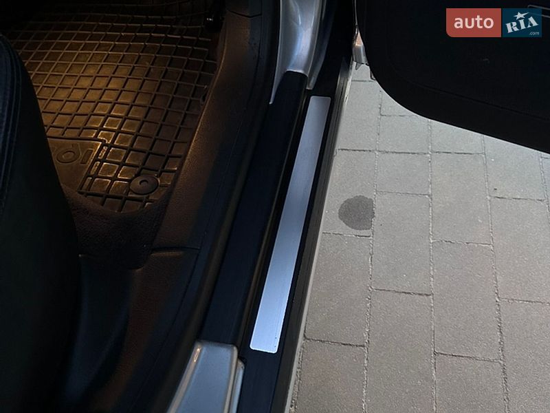 Універсал Audi A6 2004 в Луцьку