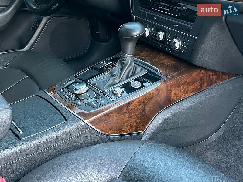 Седан Audi A6 2012 в Звягелі