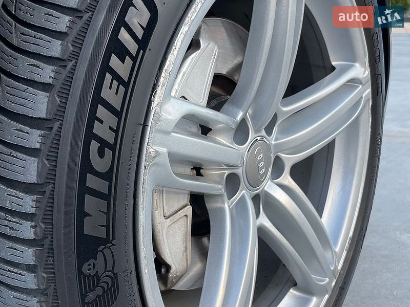 Седан Audi A6 2012 в Звягелі