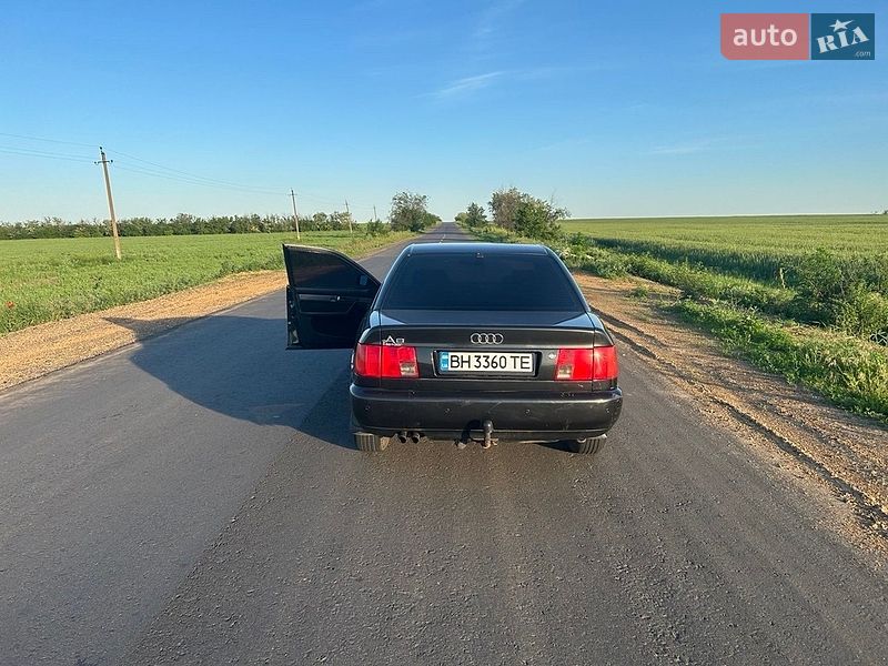 Седан Audi A6 1996 в Одессе