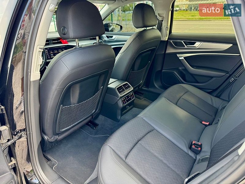 Седан Audi A6 2020 в Киеве