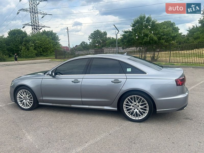 Седан Audi A6 2015 в Дніпрі