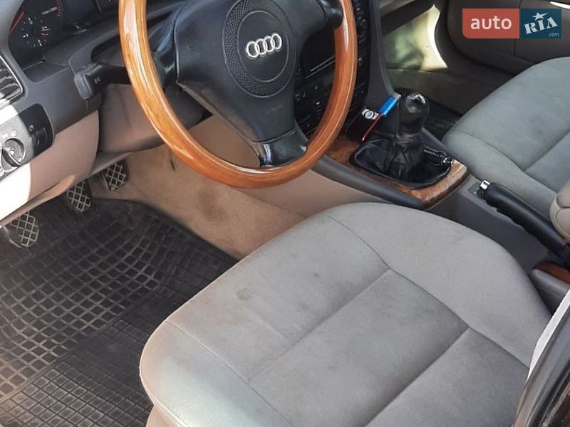 Універсал Audi A6 1999 в Овідіополі