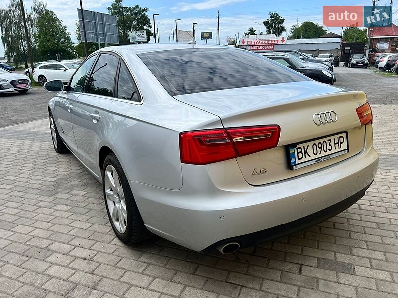 Седан Audi A6 2011 в Рівному