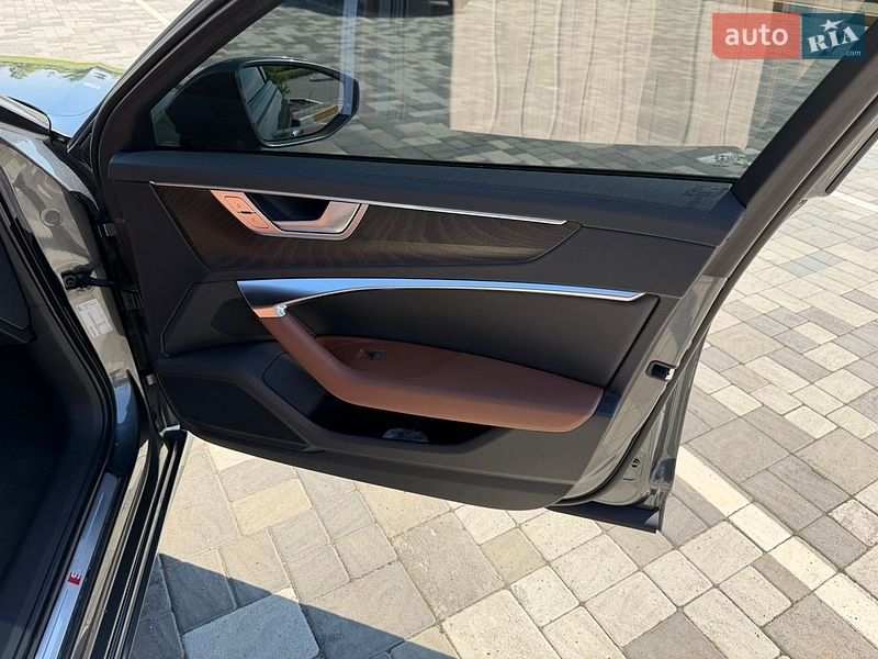 Седан Audi A6 2020 в Киеве