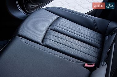 Седан Audi A6 2019 в Нововолинську