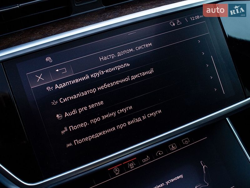 Седан Audi A6 2019 в Нововолинську