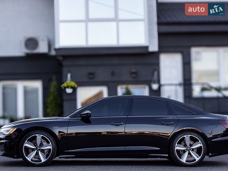 Седан Audi A6 2019 в Нововолинську