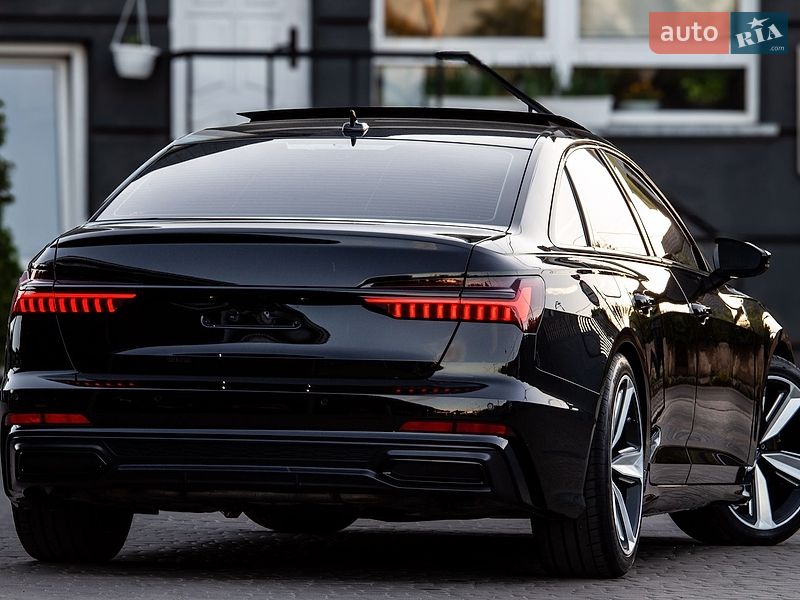 Седан Audi A6 2019 в Нововолинську