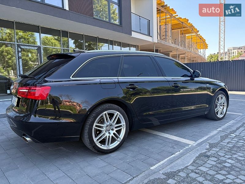 Универсал Audi A6 2012 в Сваляве