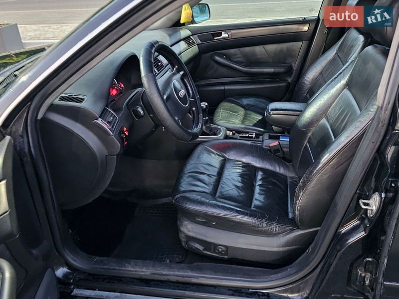 Універсал Audi A6 2002 в Шацьку