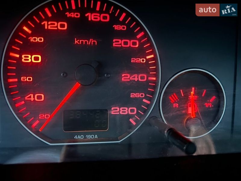 Седан Audi A6 1997 в Чорткове