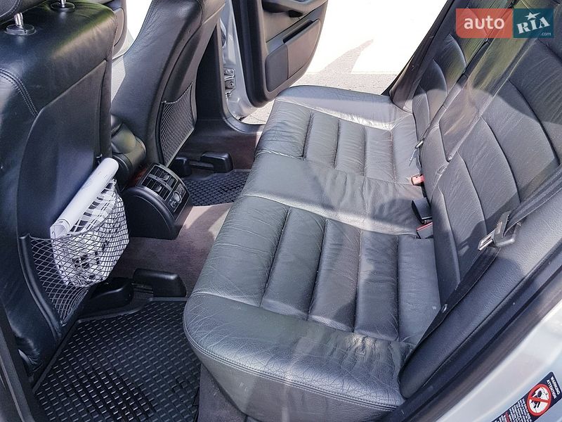 Универсал Audi A6 2001 в Светловодске