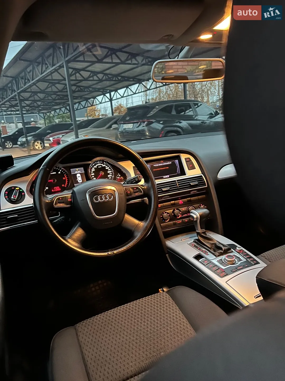2010 Audi A6 - мініатюра 2