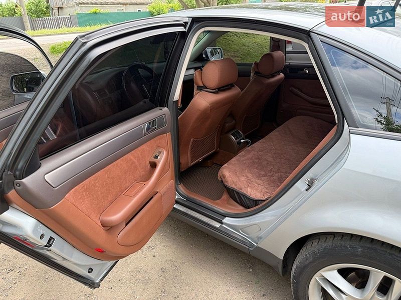 Седан Audi A6 1998 в Смеле