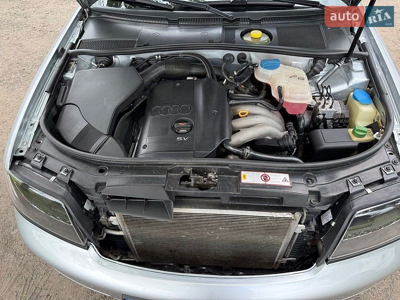 Седан Audi A6 1998 в Смеле