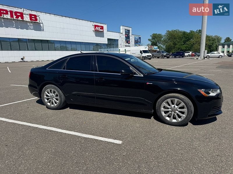 Седан Audi A6 2012 в Измаиле