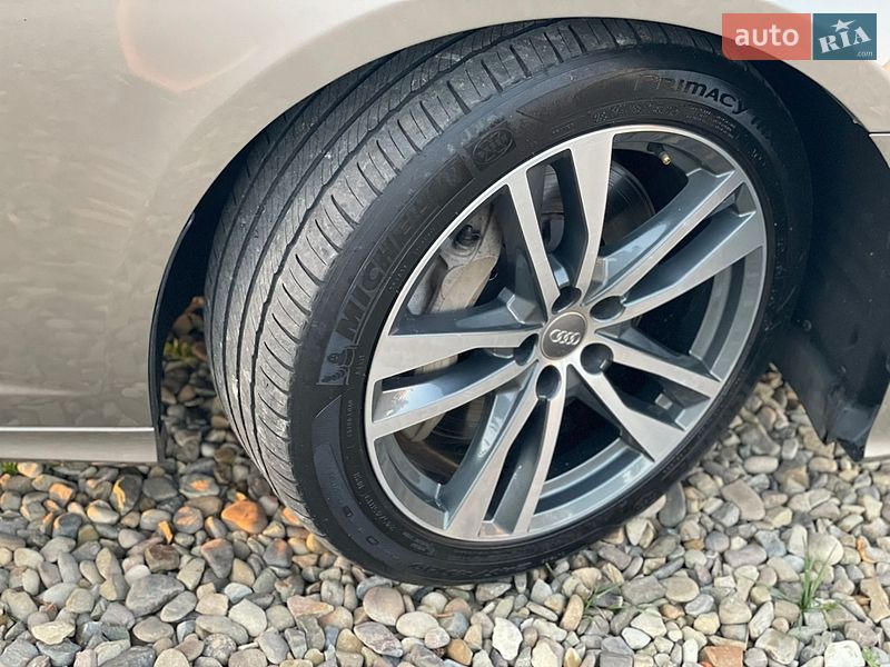 Седан Audi A6 2019 в Стрые