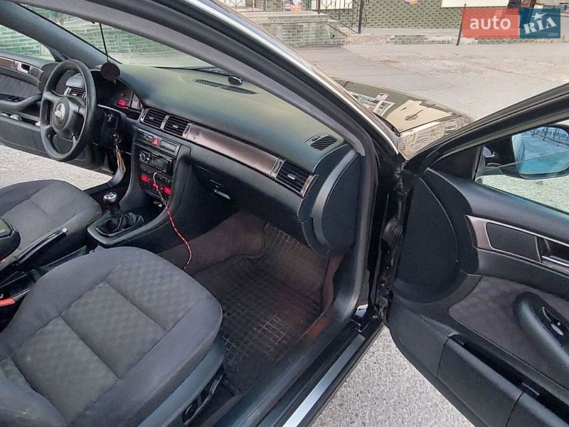 Универсал Audi A6 2000 в Залещиках