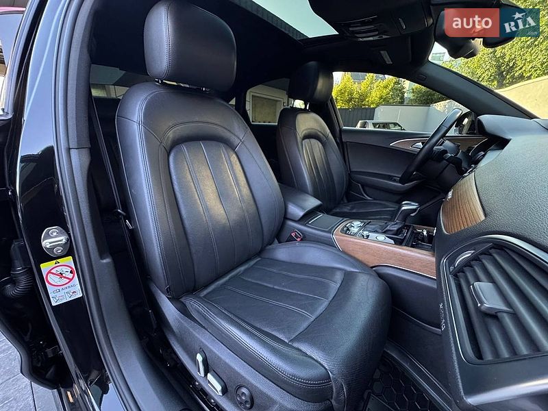 Седан Audi A6 2015 в Рівному