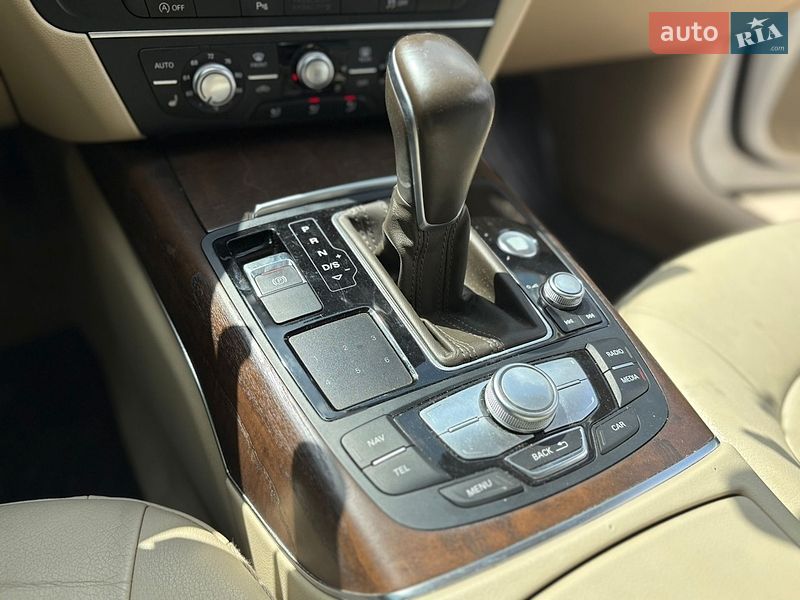Седан Audi A6 2015 в Львові