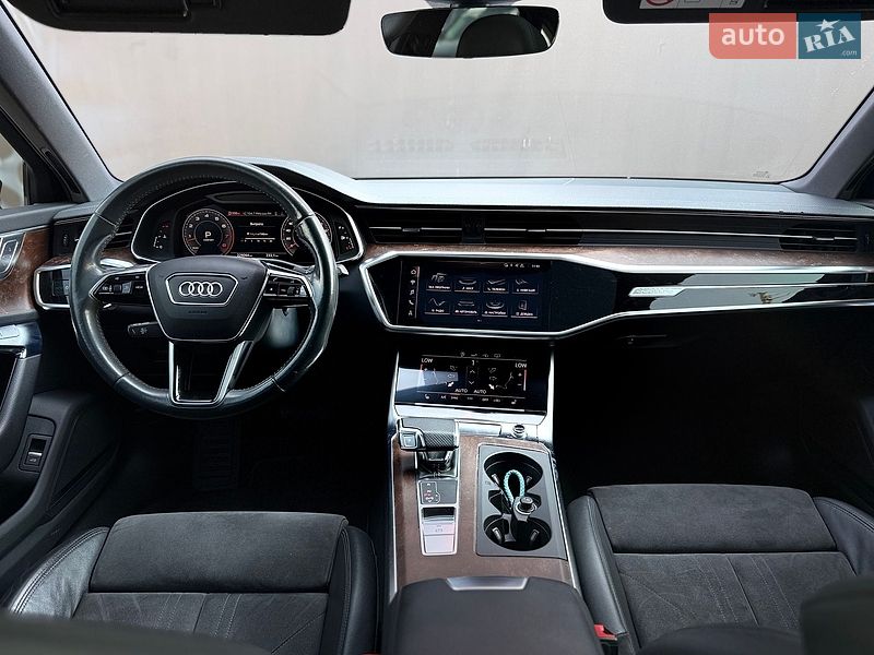 Седан Audi A6 2019 в Львові
