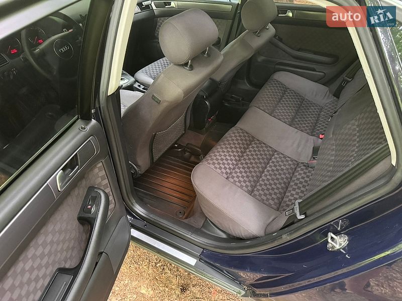 Седан Audi A6 2003 в Ходорове