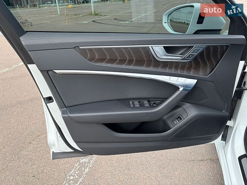 Седан Audi A6 2019 в Одессе