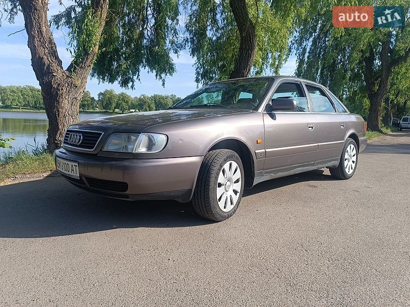 Седан Audi A6 1997 в Рівному
