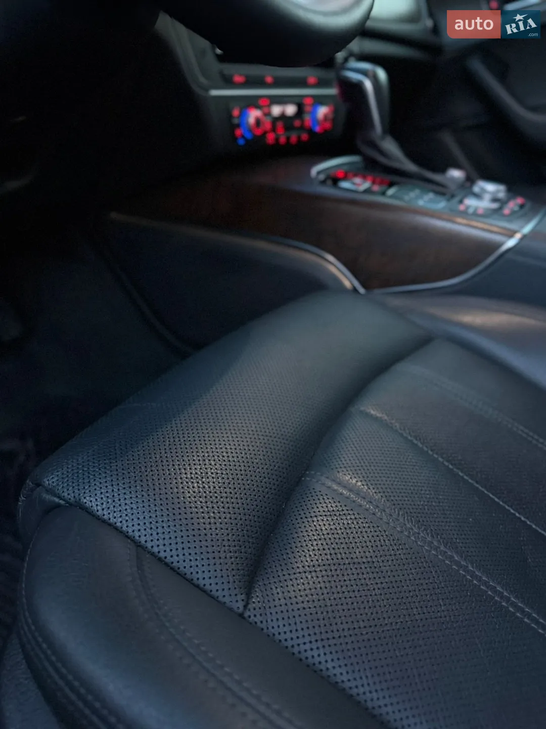 2015 Audi A6 - мініатюра 32